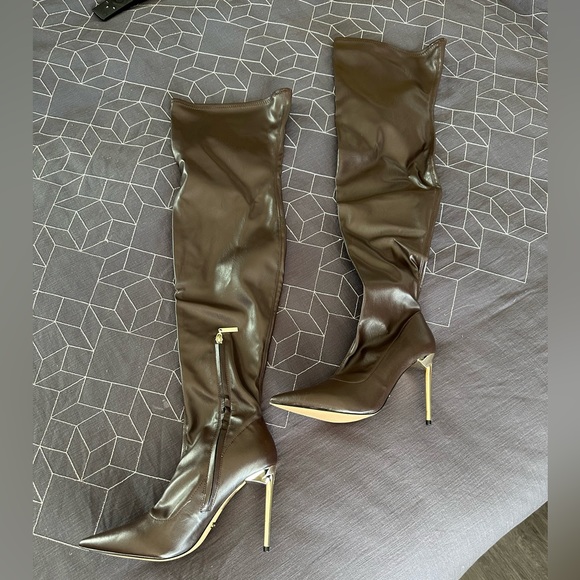 Marciano Over-the-Knee Heeled Boot sz 9 - Picture 3 of 16